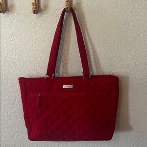 Vera Bradley quilted shoulder bag